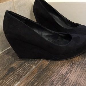 Black Wedge Heels